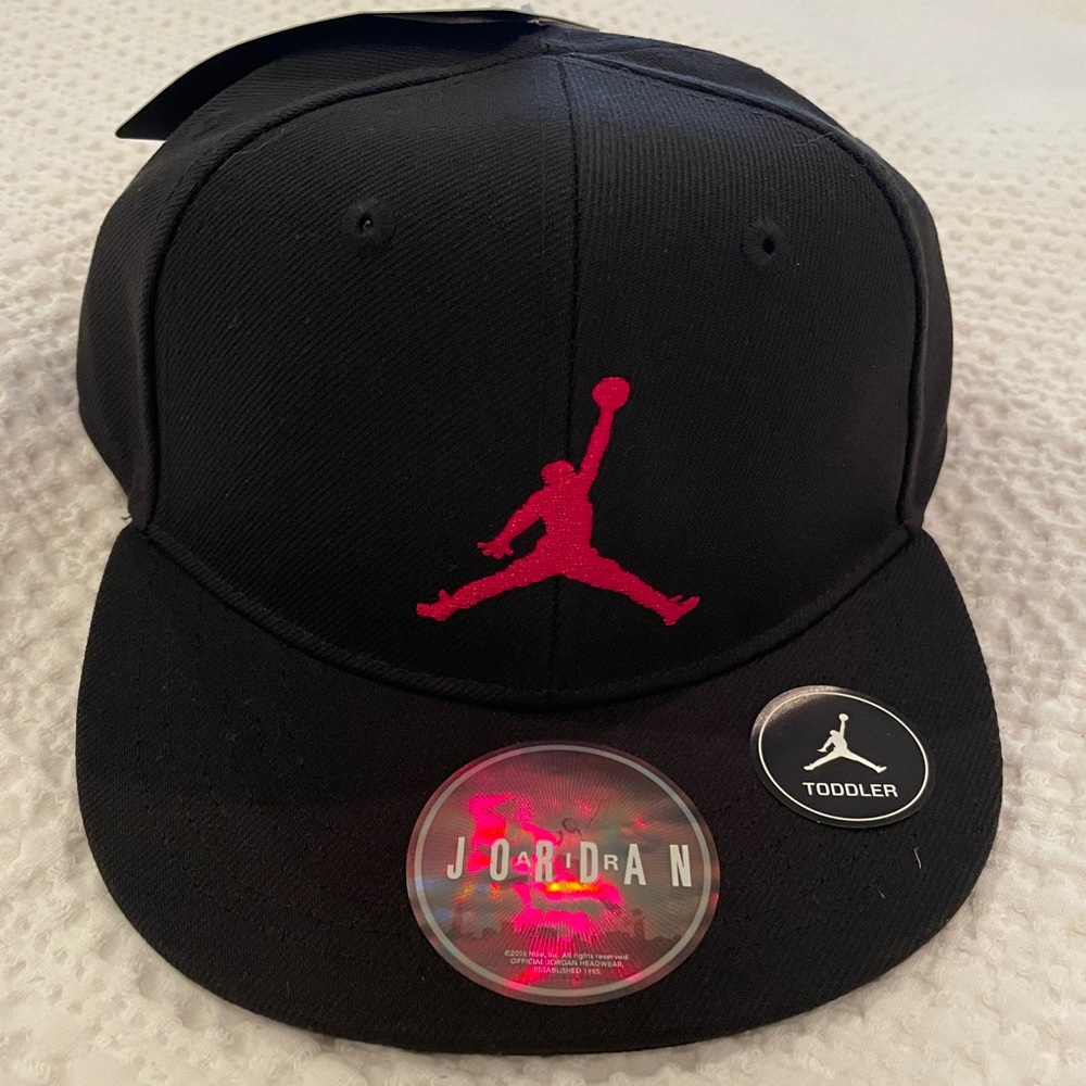 NEW Nike Jordan Black and Red Toddler Hat 2T-4T